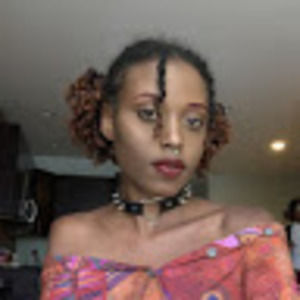 Meet your Posher, Alayna